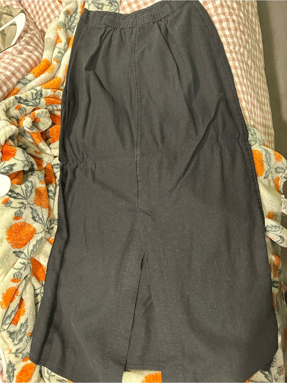 Old Navy Charcoal Black Elastic Waist Skirt